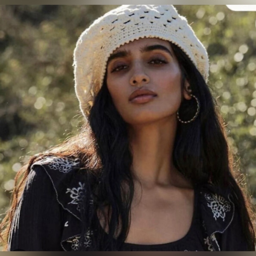 NWOT Free People Lolita Crotchet Beret